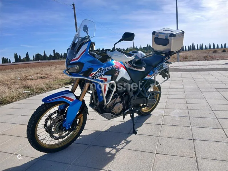 Honda CRF1000L Africa Twin - Vista 4