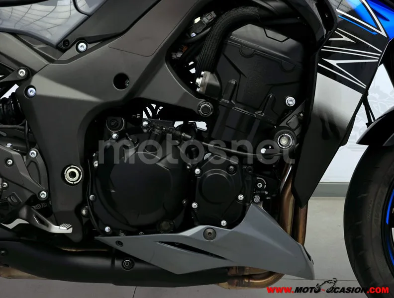 Kawasaki Z1000 - Vista 5