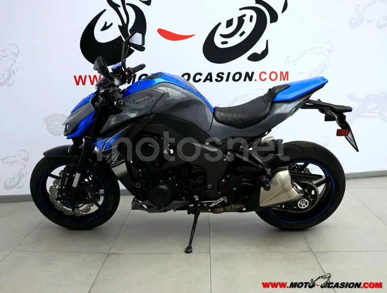Kawasaki Z1000 - Vista 7
