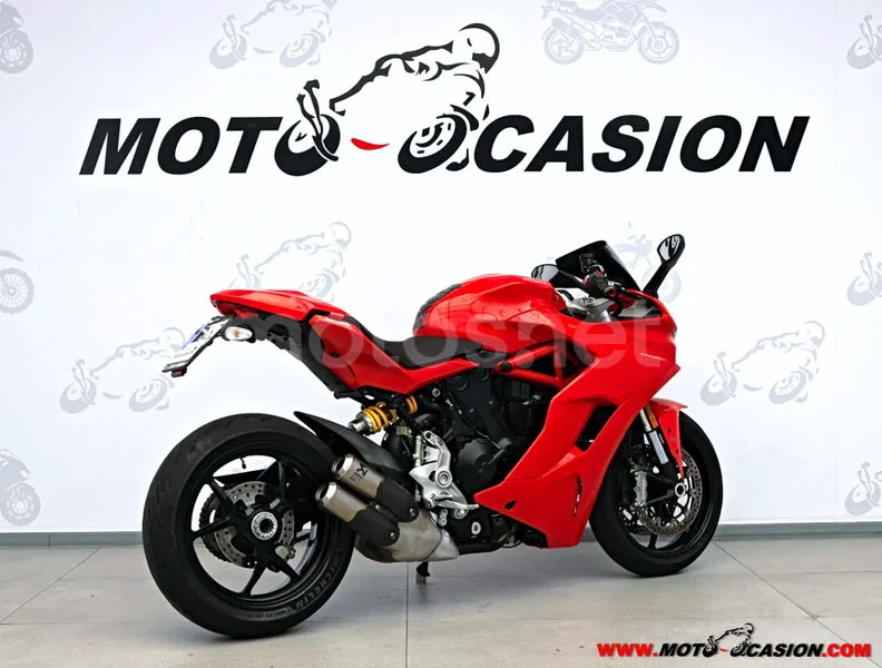 Ducati SuperSport - Vista 3