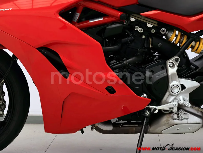 Ducati SuperSport - Vista 9