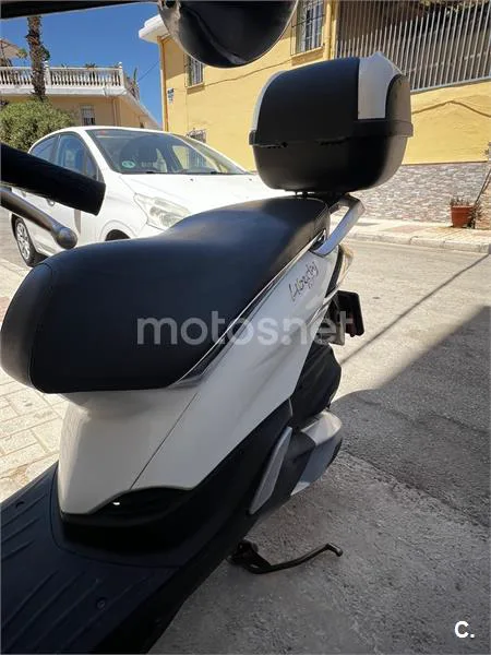 Piaggio Liberty 125 - Vista 3