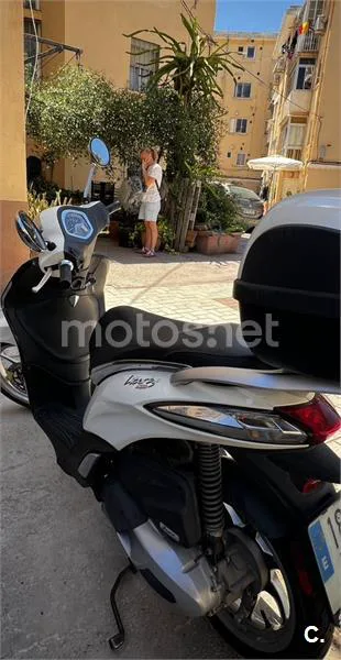 Piaggio Liberty 125 - Vista 5
