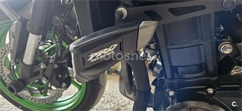 Kawasaki Z900 - Vista 7