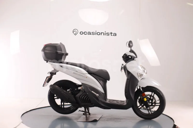 Yamaha Xenter 125 1890 € 2020 Barcelona - 1