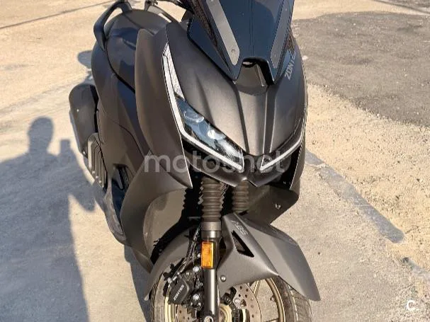 Zontes 125 D - Vista 6