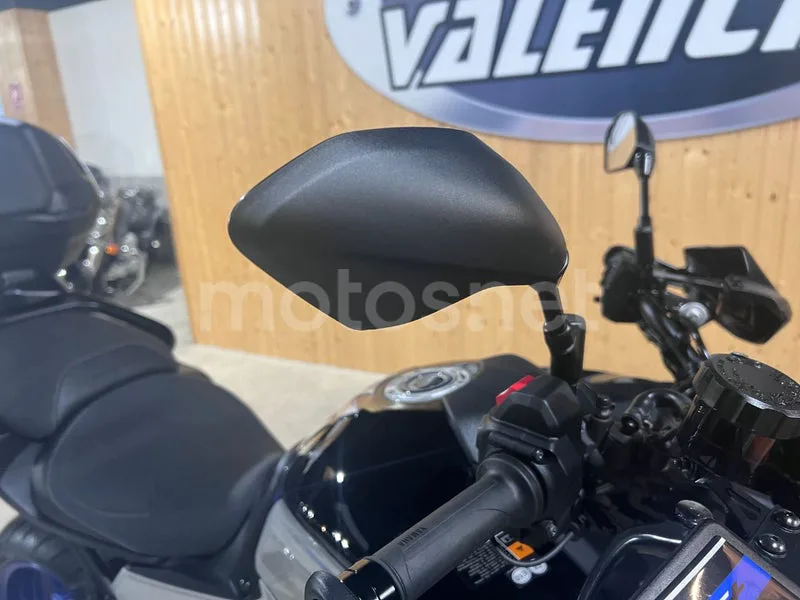 Yamaha Tracer 9 - Vista 24