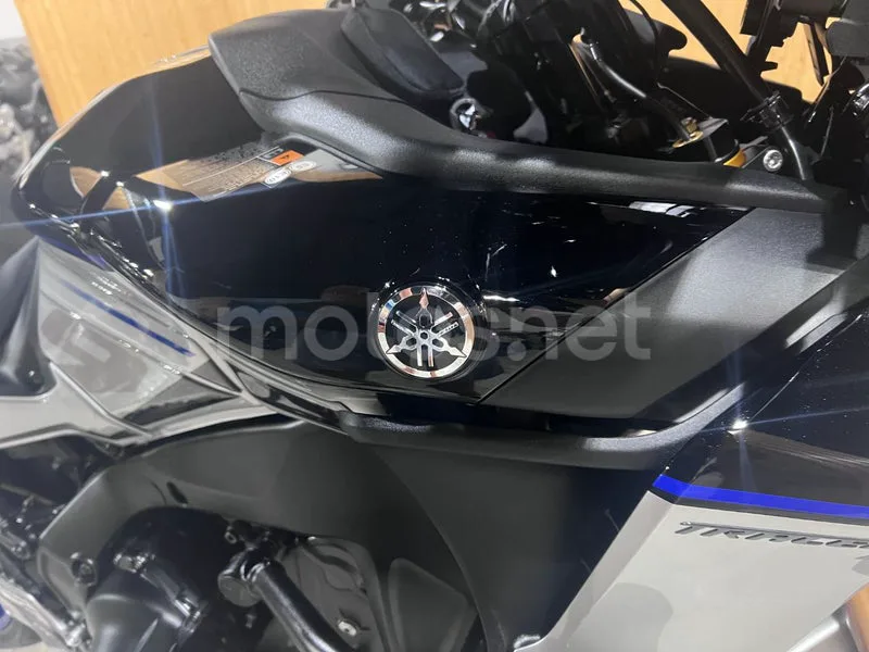 Yamaha Tracer 9 - Vista 25