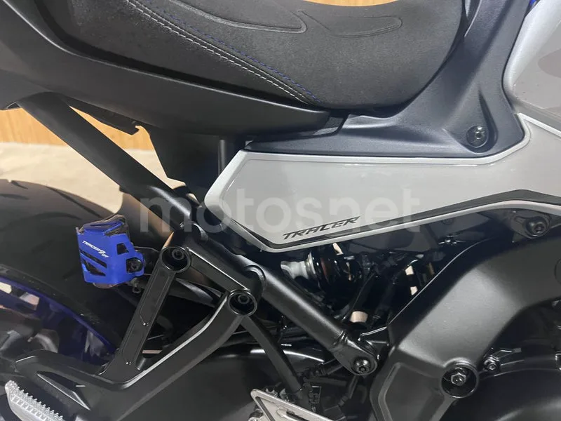 Yamaha Tracer 9 - Vista 30