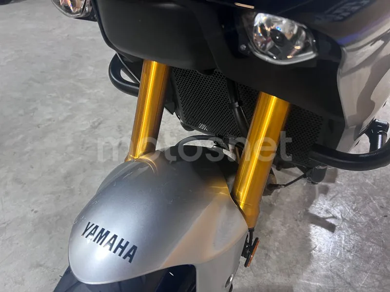 Yamaha Tracer 9 - Vista 44