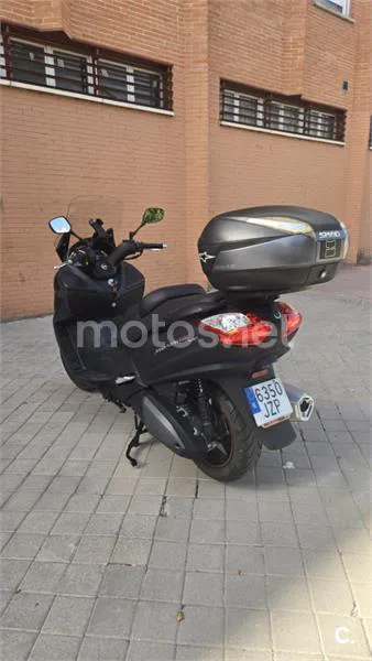 SYM Maxsym 600 - Vista 4