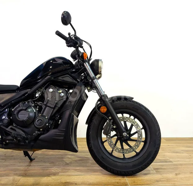 Honda Rebel 500 - Vista 4