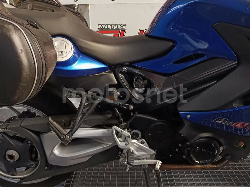 BMW F 800 GT - Vista 17