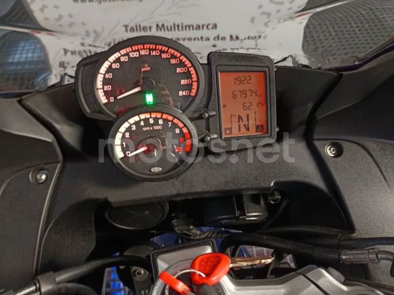 BMW F 800 GT - Vista 21