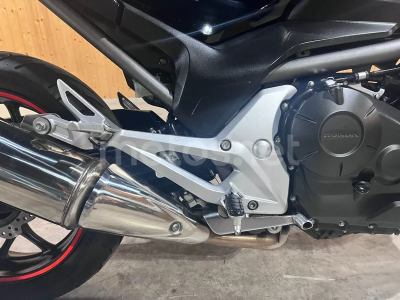 Honda NC750S - Vista 25
