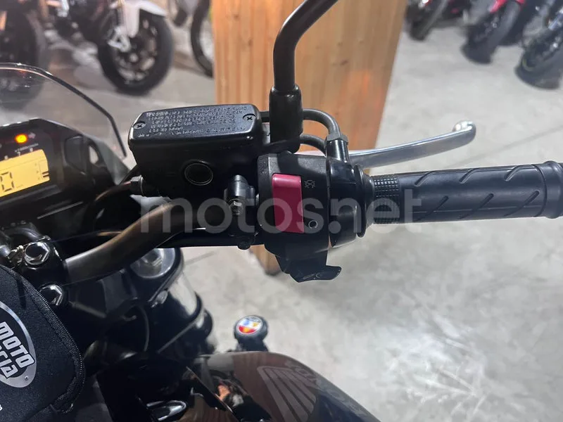 Honda NC750S - Vista 55