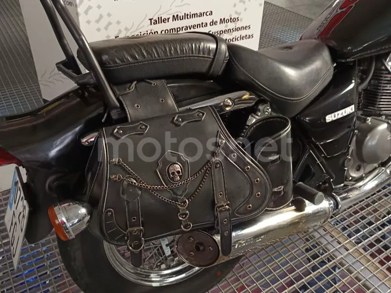 Suzuki Marauder 125 - Vista 11