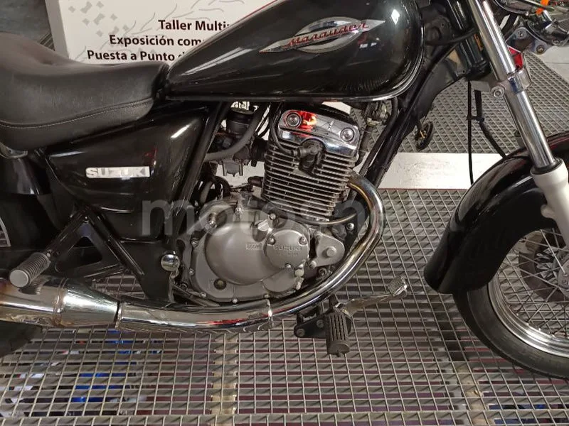 Suzuki Marauder 125 - Vista 12