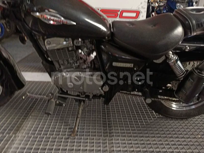 Suzuki Marauder 125 - Vista 16