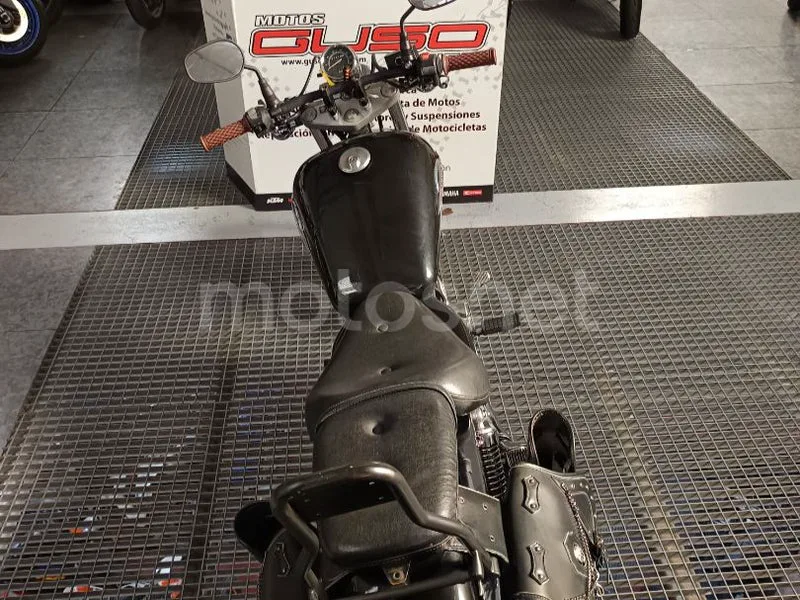 Suzuki Marauder 125 - Vista 20