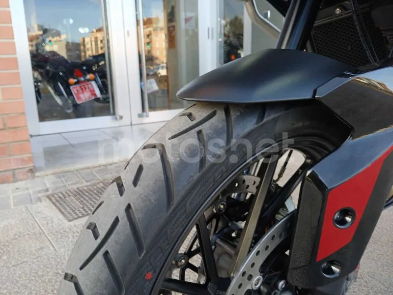 Triumph Tiger 900 - Vista 19