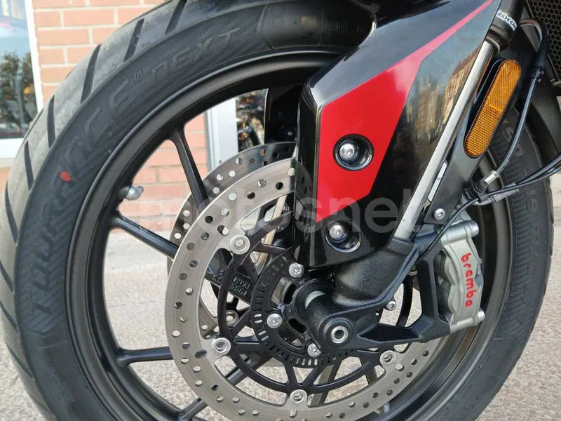 Triumph Tiger 900 - Vista 20