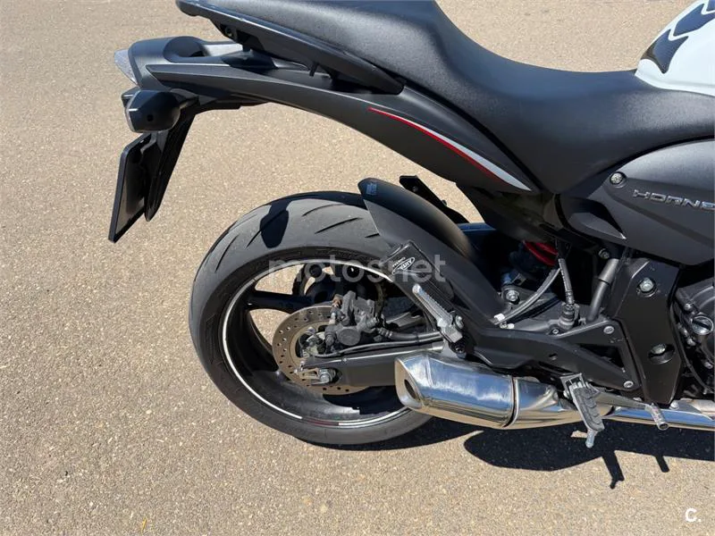 Honda CB600F Hornet - Vista 3
