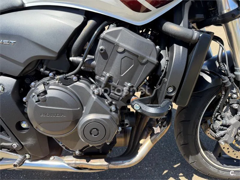 Honda CB600F Hornet - Vista 6