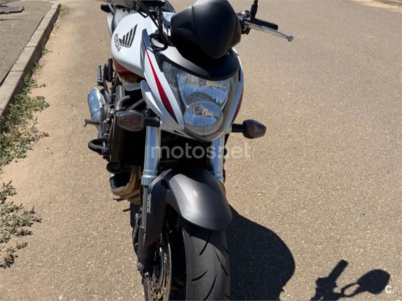 Honda CB600F Hornet - Vista 8