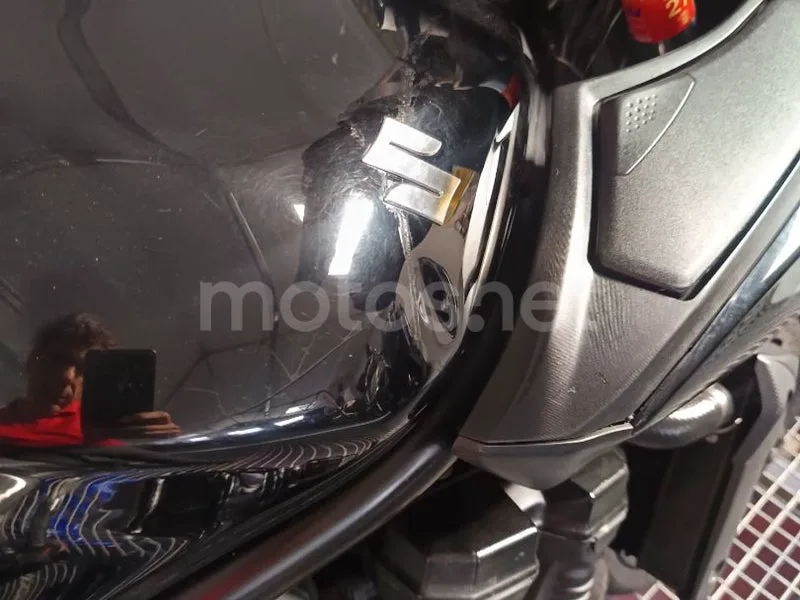 Suzuki Bandit 650 - Vista 14