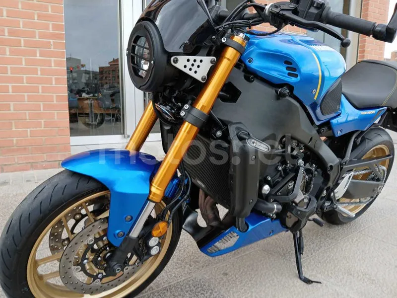 Yamaha XSR900 - Vista 4