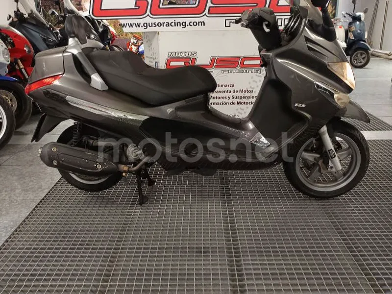 Piaggio XEvo 125 800 € 2008 Madrid - 2