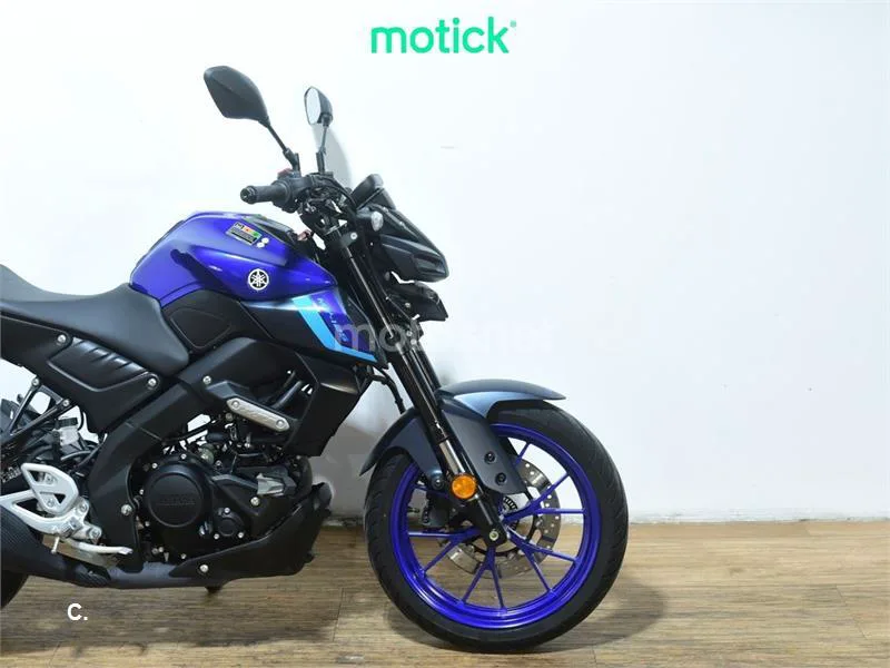 Yamaha MT-125 - Vista 4