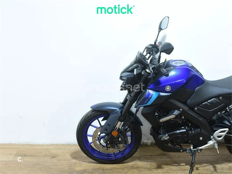Yamaha MT-125 - Vista 8