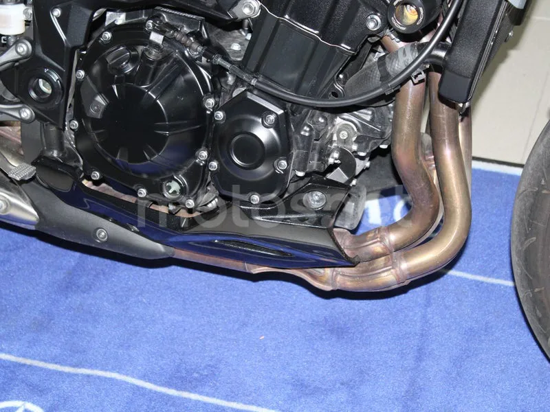 Kawasaki Z900 - Vista 14