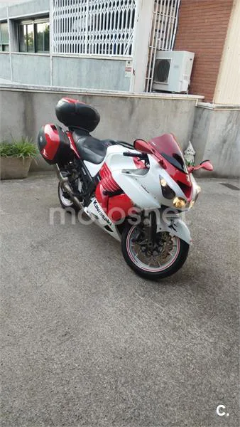 Kawasaki ZZR1400 - Vista 3