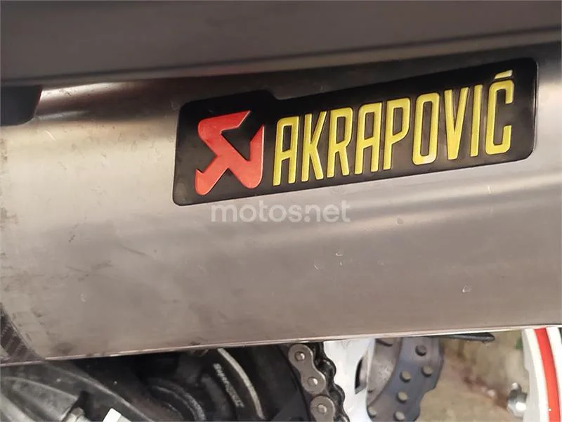 Kawasaki ZZR1400 - Vista 5