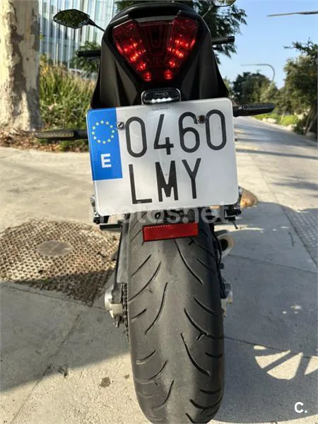 Yamaha MT-07 - Vista 9