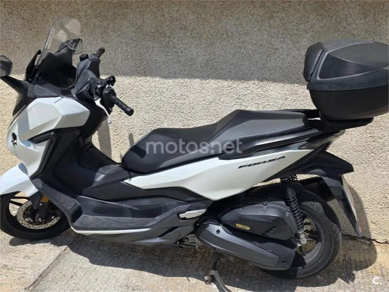 Honda Forza 125 3200 € 2018 Cádiz - 1