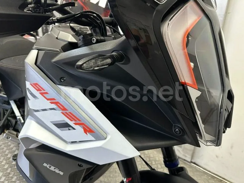 KTM 1290 Super Adventure - Vista 17