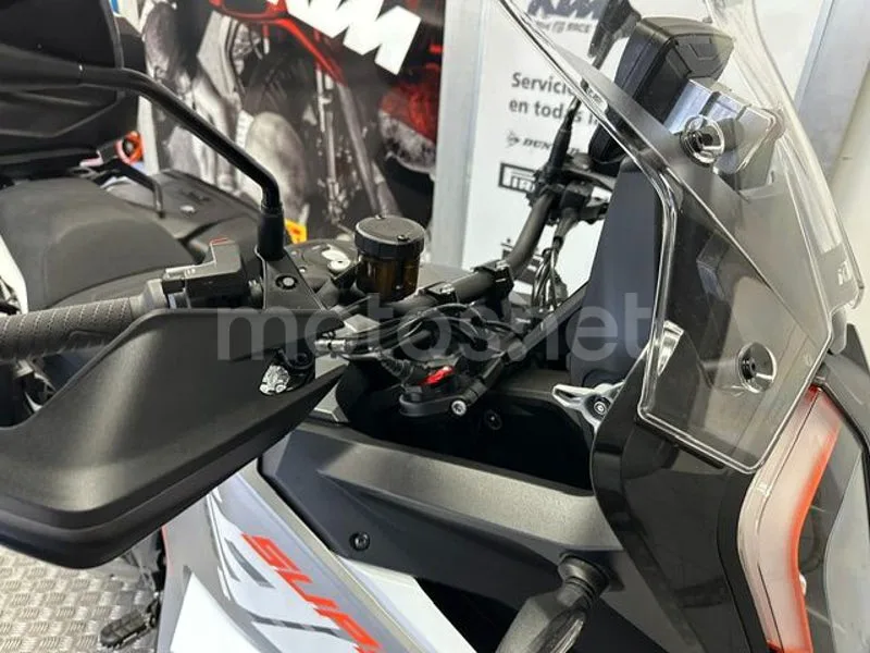 KTM 1290 Super Adventure - Vista 18