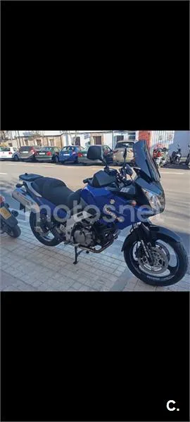Suzuki V-Strom 650 3500 € 2004 Cáceres - 1