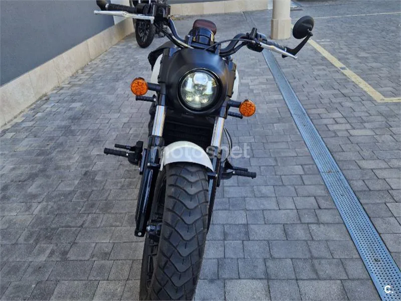 Indian Scout - Vista 4