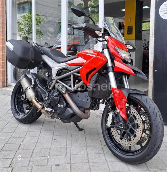 Ducati Hyperstrada 5500 € 2015 Sevilla - 1