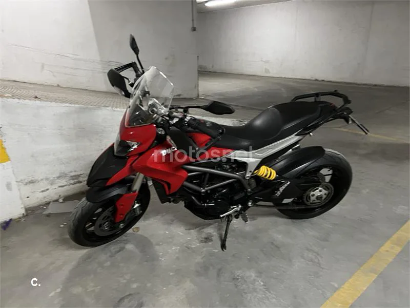 Ducati Hyperstrada - Vista 8