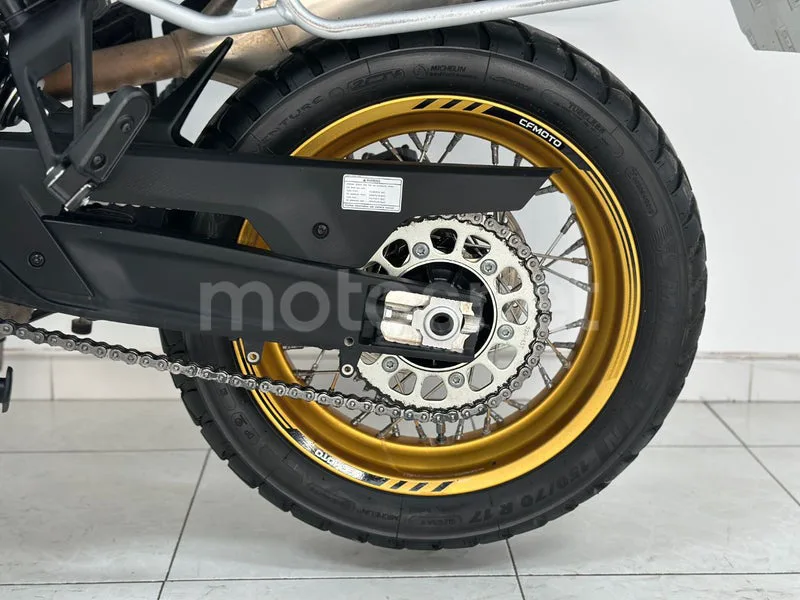 CFMOTO 800MT - Vista 21
