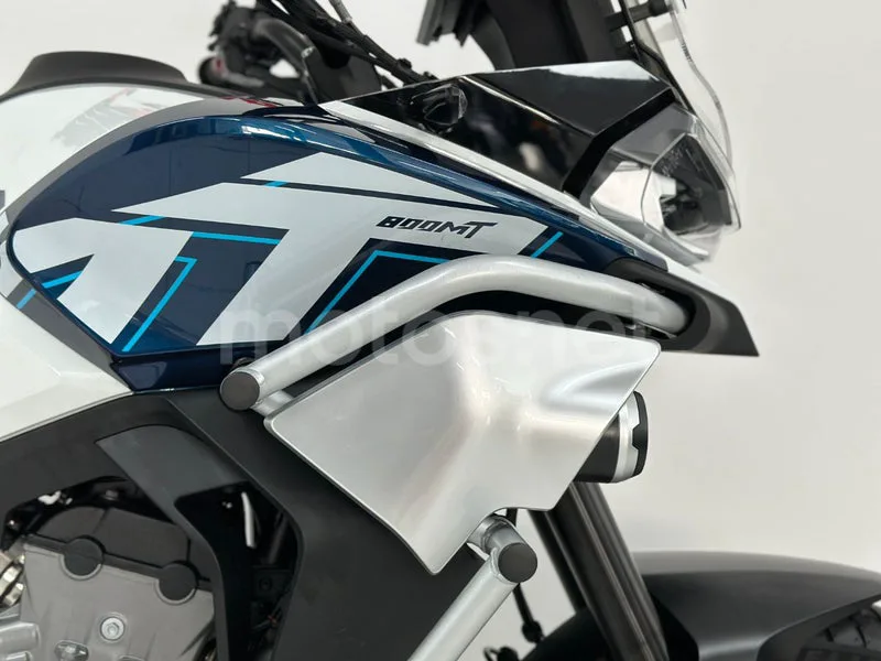 CFMOTO 800MT - Vista 30
