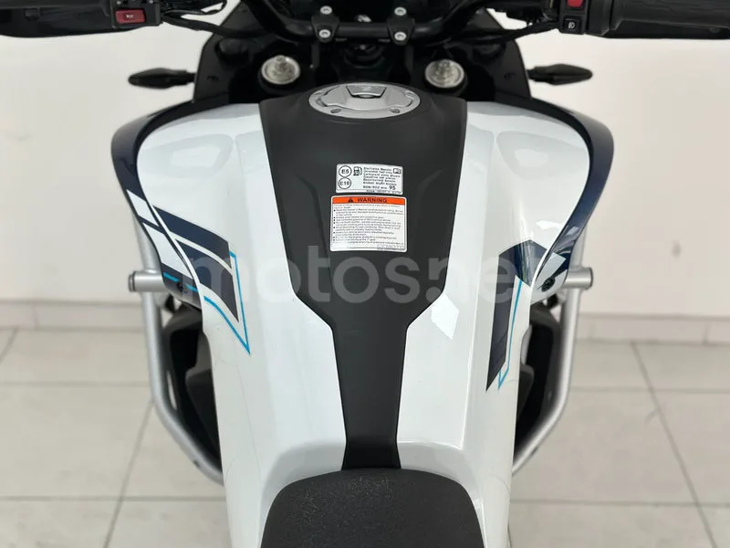 CFMOTO 800MT - Vista 8