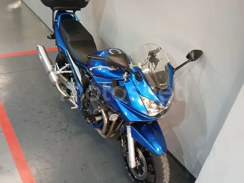 Suzuki Bandit 650S - Vista 16