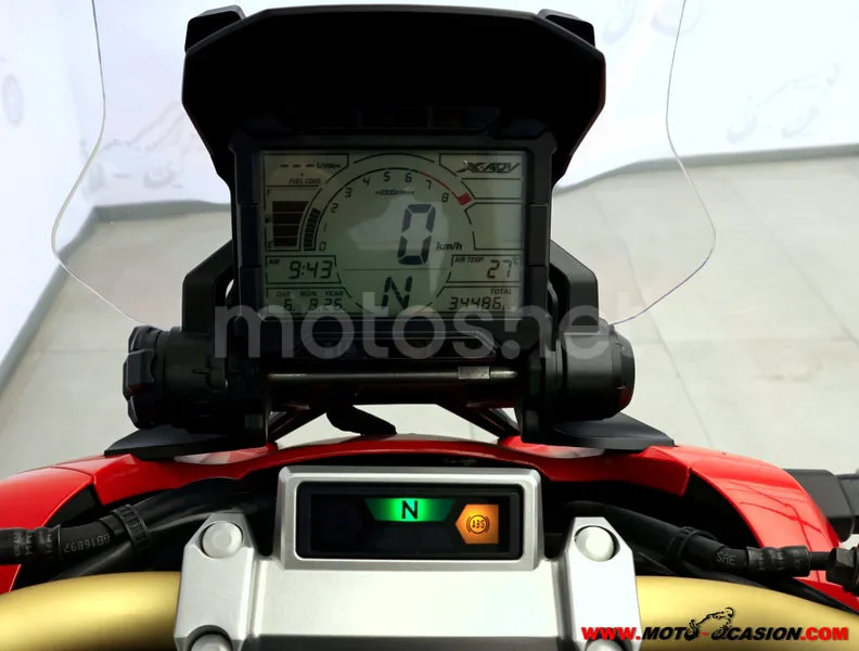 Honda X-ADV - Vista 6